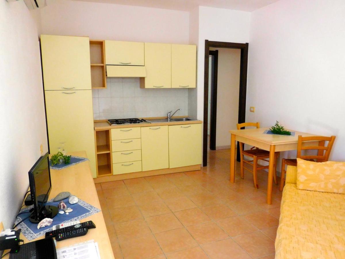 Residence La Pineta Будони Экстерьер фото
